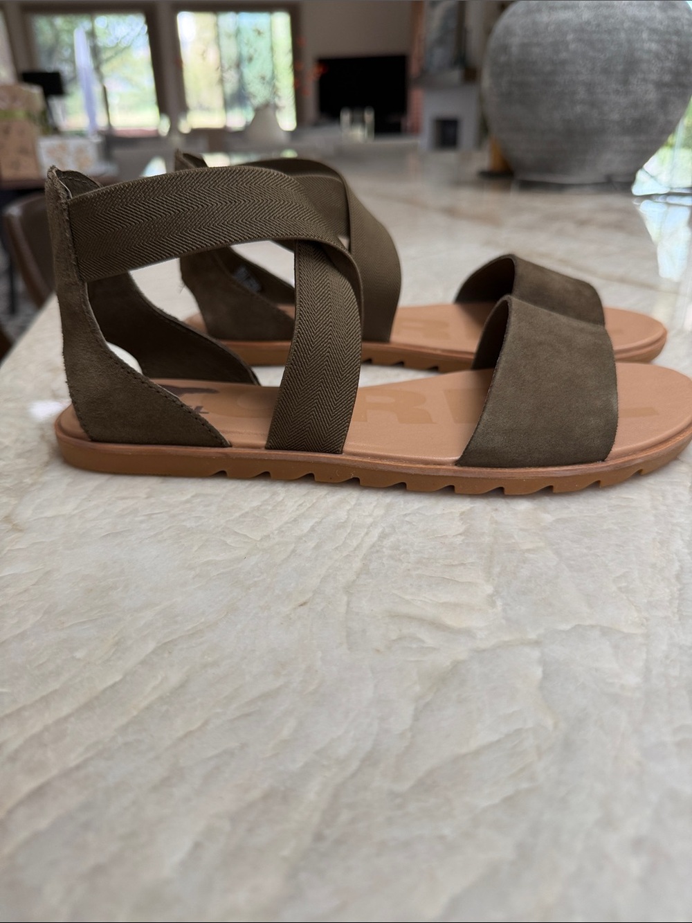 Sorel Olive Strappy Elastic Sandals